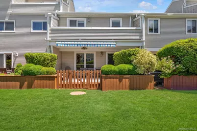 100-70 Baker Court #70, Island Park, NY 11558 - Photo 20