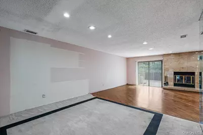 2 Maple Run Drive, Jericho, NY 11753 - Photo 6