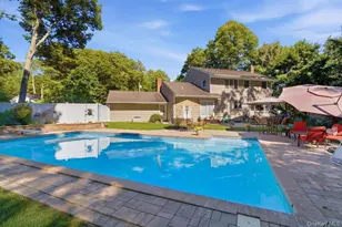 6 Redwood Dr, Dix Hills, NY 11746 - Photo 40