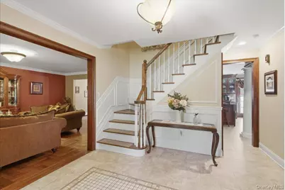 6 Redwood Drive, Dix Hills, NY 11746 - Photo 8