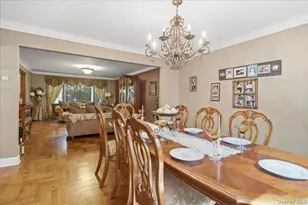 6 Redwood Dr, Dix Hills, NY 11746 - Photo 20