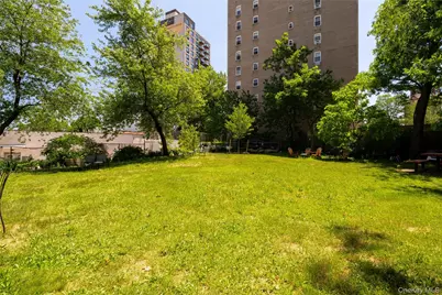 525 W 238th Street #1G, Bronx, NY 10463 - Photo 26