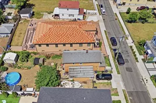 97-48 Bristol Ave, Ozone Park, NY 11417 - Photo 4
