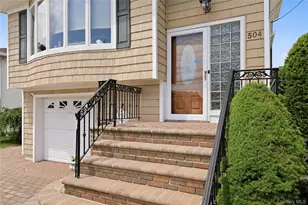 504 Staples St, Farmingdale, NY 11735 - Photo 2