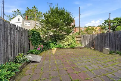 1843 Muliner Avenue, Bronx, NY 10462 - Photo 22