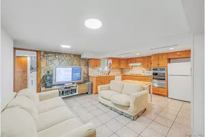 2015 36th Street, Astoria, NY 11105 - Photo 20