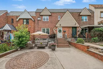 2015 36th Street, Astoria, NY 11105 - Photo 2