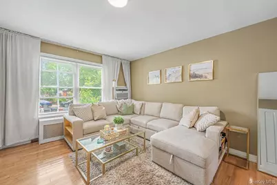 2015 36th Street, Astoria, NY 11105 - Photo 4
