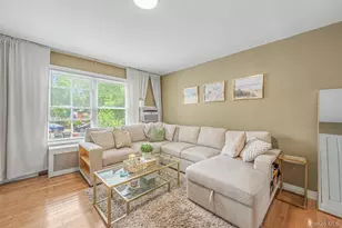 20-15 36th St, Astoria, NY 11105 - Photo 4