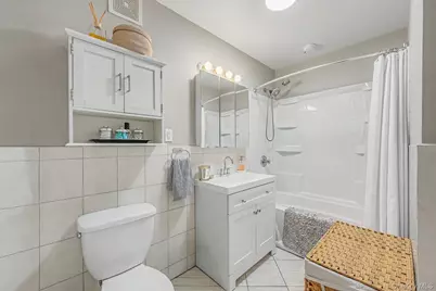 2015 36th Street, Astoria, NY 11105 - Photo 10