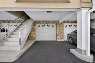 330 Maple Ave, Westbury, NY 11590 - Photo 10