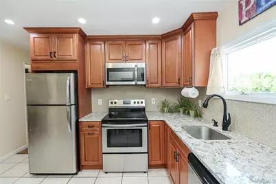 161 Arlyn Drive W, Massapequa, NY 11758 - Photo 6