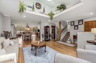 40 Sherman Dr, Syosset, NY 11791 - Photo 6