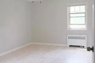 251-02 60th Ave, Little Neck, NY 11362 - Photo 10