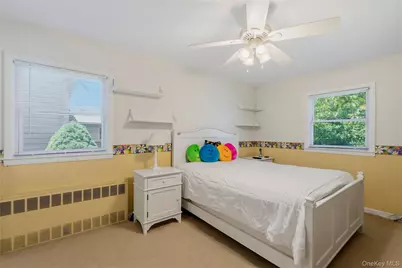 128 Atkinson Road, Rockville Centre, NY 11570 - Photo 24