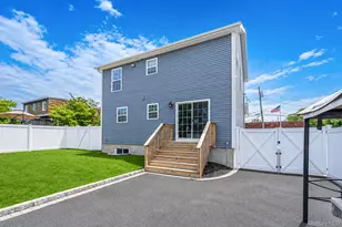 25 First Street W, Patchogue, NY 11772 - Photo 6