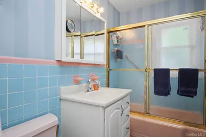 14 (Aka #10) Entrance Court, Yonkers, NY 10710 - Photo 14