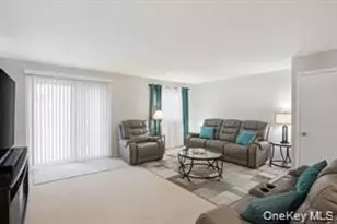 7 Roundtree Ct, Beacon, NY 12508 - Photo 6