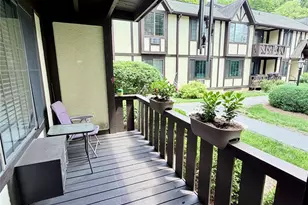 20 Foxwood Dr, Pleasantville, NY 10570 - Photo 12