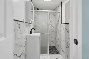 429 S 3rd Ave, Mount Vernon, NY 10550 - Photo 6