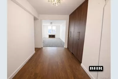 2461 E 29th Street #5G, Brooklyn, NY 11235 - Photo 8