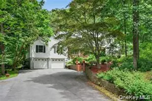 72 Peddler Hill Rd, Monroe, NY 10950 - Photo 2