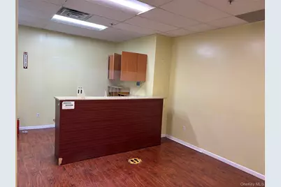 60-19 Roosevelt Avenue, Woodside, NY 11377 - Photo 2