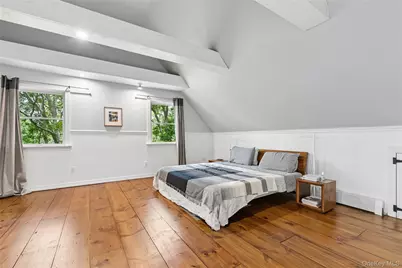17 Squires Boulevard, Hampton Bays, NY 11946 - Photo 22