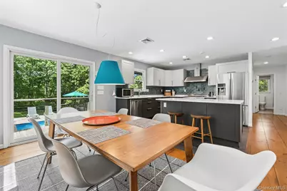 17 Squires Boulevard, Hampton Bays, NY 11946 - Photo 12
