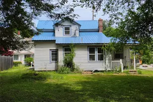 229 Bridge St, Narrowsburg, NY 12764 - Photo 4