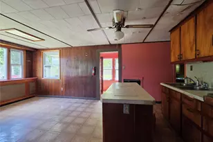 229 Bridge St, Narrowsburg, NY 12764 - Photo 14