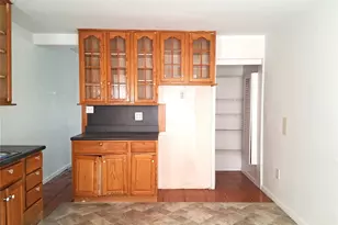 155 West End Ave, Brooklyn, NY 11235 - Photo 10