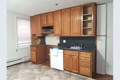 155 W End Avenue, Brooklyn, NY 11235 - Photo 6