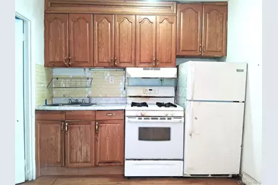 155 W End Avenue, Brooklyn, NY 11235 - Photo 14