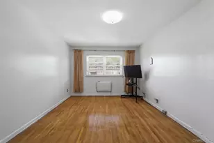 445 Olmstead Ave, Bronx, NY 10473 - Photo 6