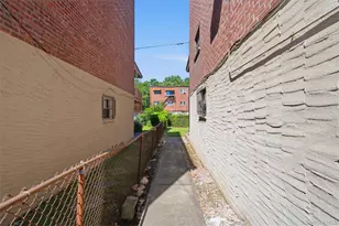 445 Olmstead Ave, Bronx, NY 10473 - Photo 20