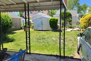 119-42 238th St, Cambria Heights, NY 11411 - Photo 14