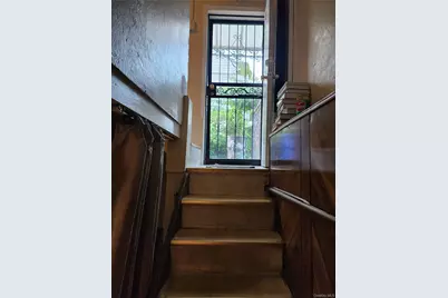 11942 238th Street, Cambria Heights, NY 11411 - Photo 26