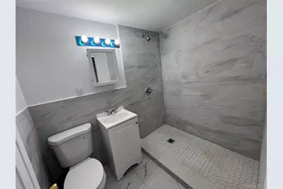78 Bayville Avenue #c, Bayville, NY 11709 - Photo 2