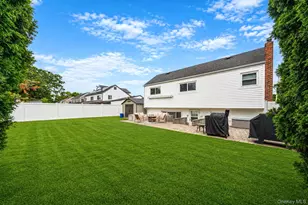 92 W 19th St, Deer Park, NY 11729 - Photo 10