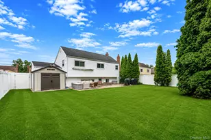 92 W 19th St, Deer Park, NY 11729 - Photo 8