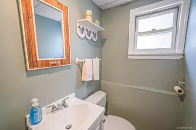 92 W 19th Street, Deer Park, NY 11729 - Photo 26