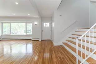 890 Carol Ct, Woodmere, NY 11598 - Photo 2