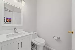 151 Classic Ct, White Plains, NY 10603 - Photo 20