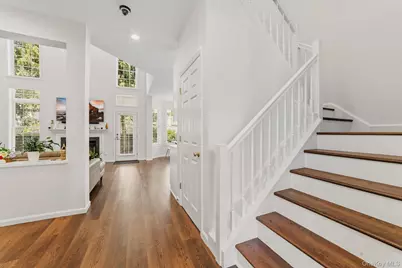 151 Classic Court, White Plains, NY 10603 - Photo 10