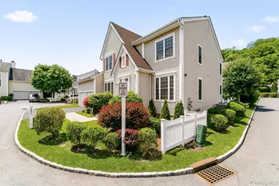 151 Classic Court, White Plains, NY 10603 - Photo 48