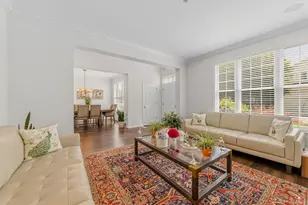 151 Classic Ct, White Plains, NY 10603 - Photo 6