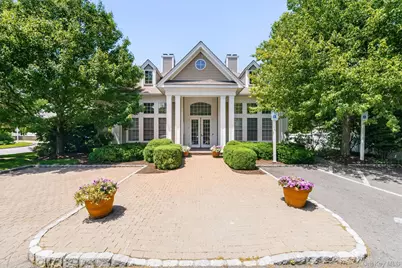 151 Classic Court, White Plains, NY 10603 - Photo 46