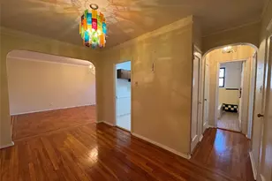43-30 44th St, Sunnyside, NY 11104 - Photo 2