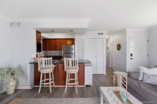 1 Anchorage Way, Freeport, NY 11520 - Photo 6